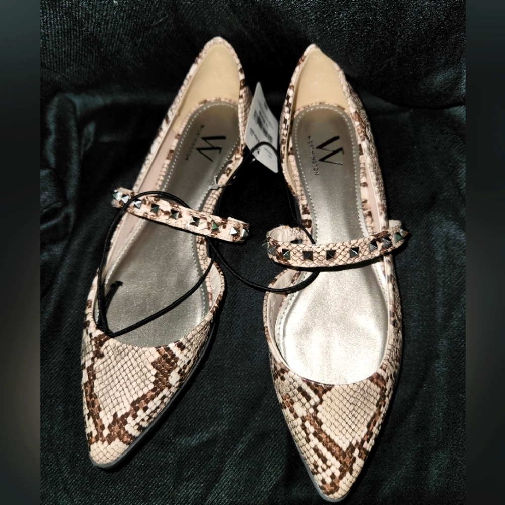 NWT Worthington Faux Snake Skin Pointed Flats Size 7.5 M